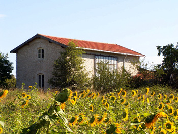 Link to Allison Doherty's Atelier Montmiral travel essay and photos page